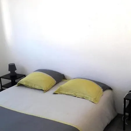 וילה Cote Indigo - 7 Personnes, 3 Chambres, 3 Terrasses - A 150 De La *