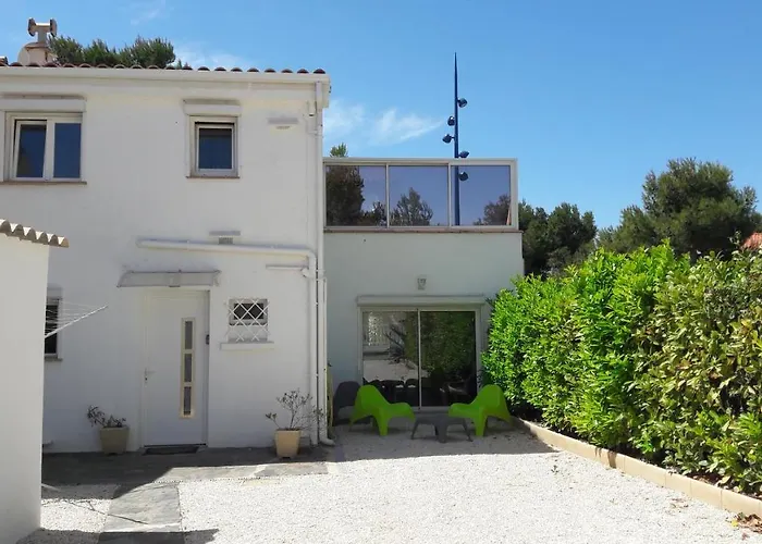 Cote Indigo - 7 Personnes, 3 Chambres, 3 Terrasses - A 150 De La Saint-Pierre-la-Mer (Aude)