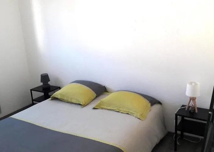 Villa Cote Indigo - 7 Personnes, 3 Chambres, 3 Terrasses - A 150 De La *